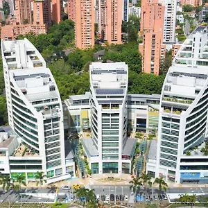 5* מלון San Fernando Plaza